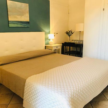 B&B L'Albero Di Melograno Seccheto Exterior photo